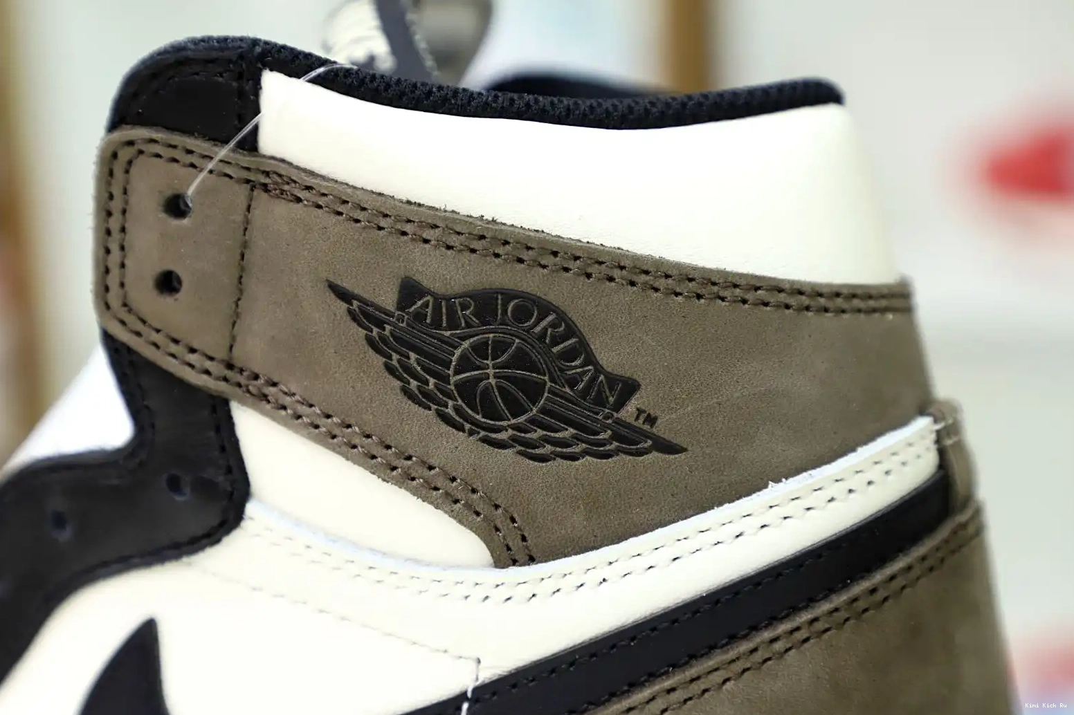 HIGH 'DARK RETRO Kimikick OG AIR JORDAN MOCHA' 1 0504